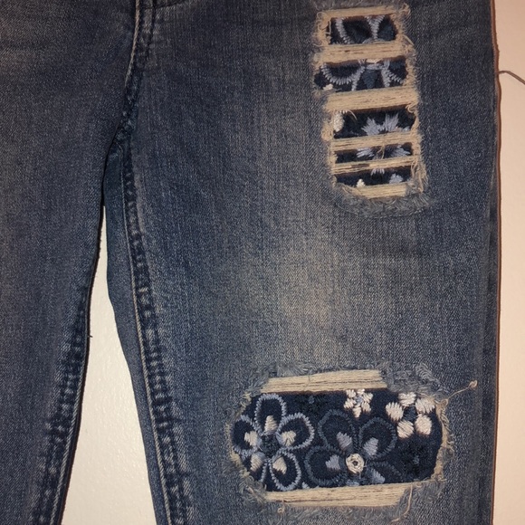 Jeans - Picture 3 of 5